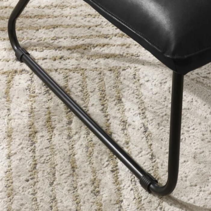 6710_furniture_Saxon Lounge Chair.jpg
